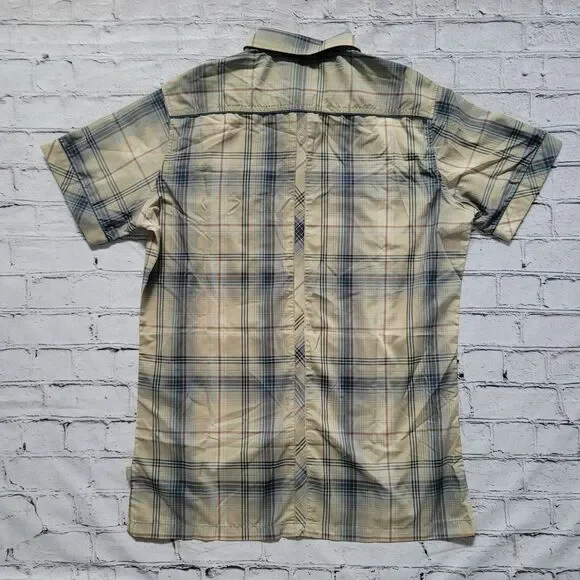 Kuhl NWT KONQUER Plaid Short Sleeve Mens Pearl Snap Button Down Shirt Small